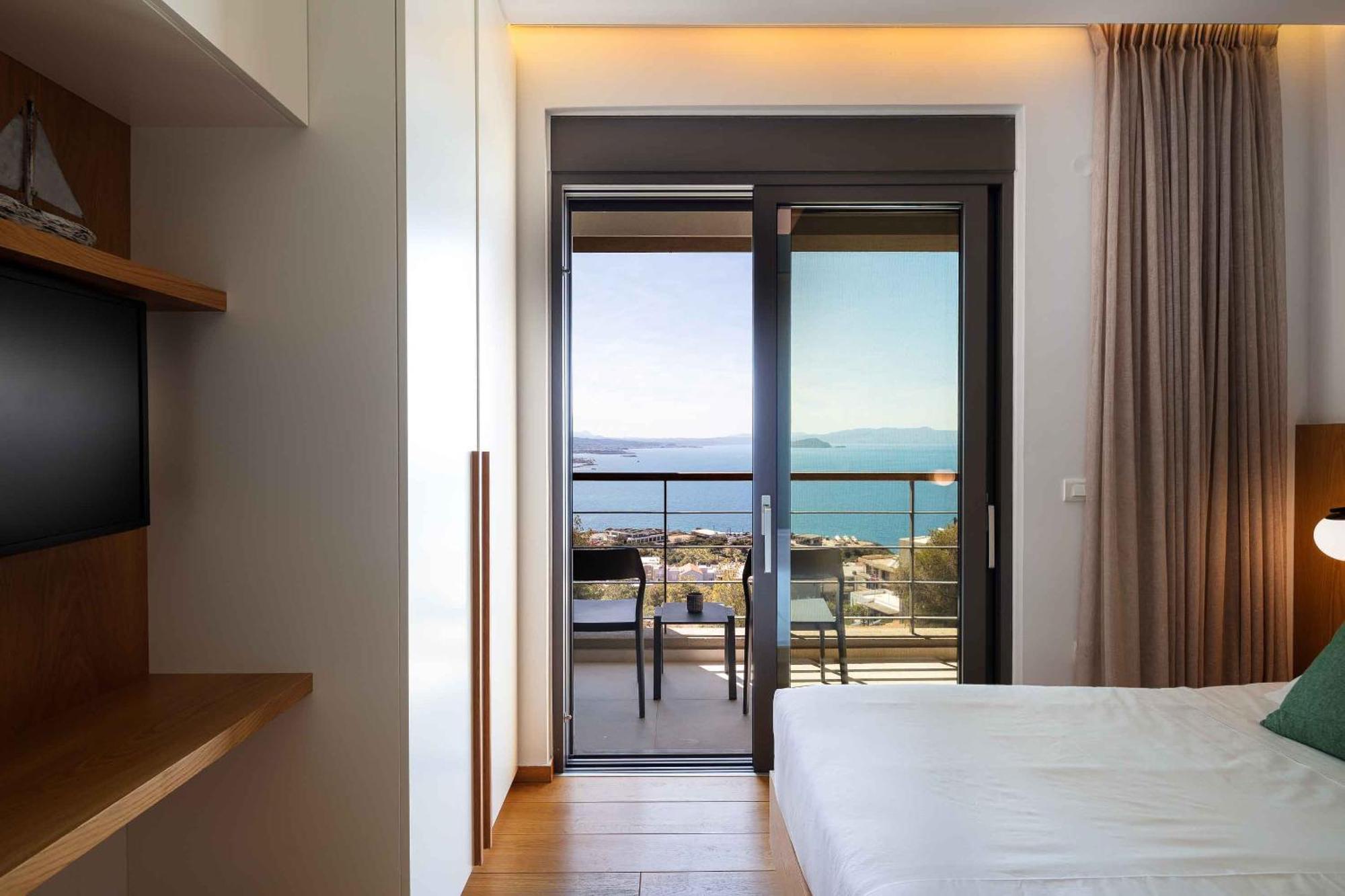 Omnia Luxury Villas - "Heated" Pools & Breathtaking Seaviews! Chania  Rum bild
