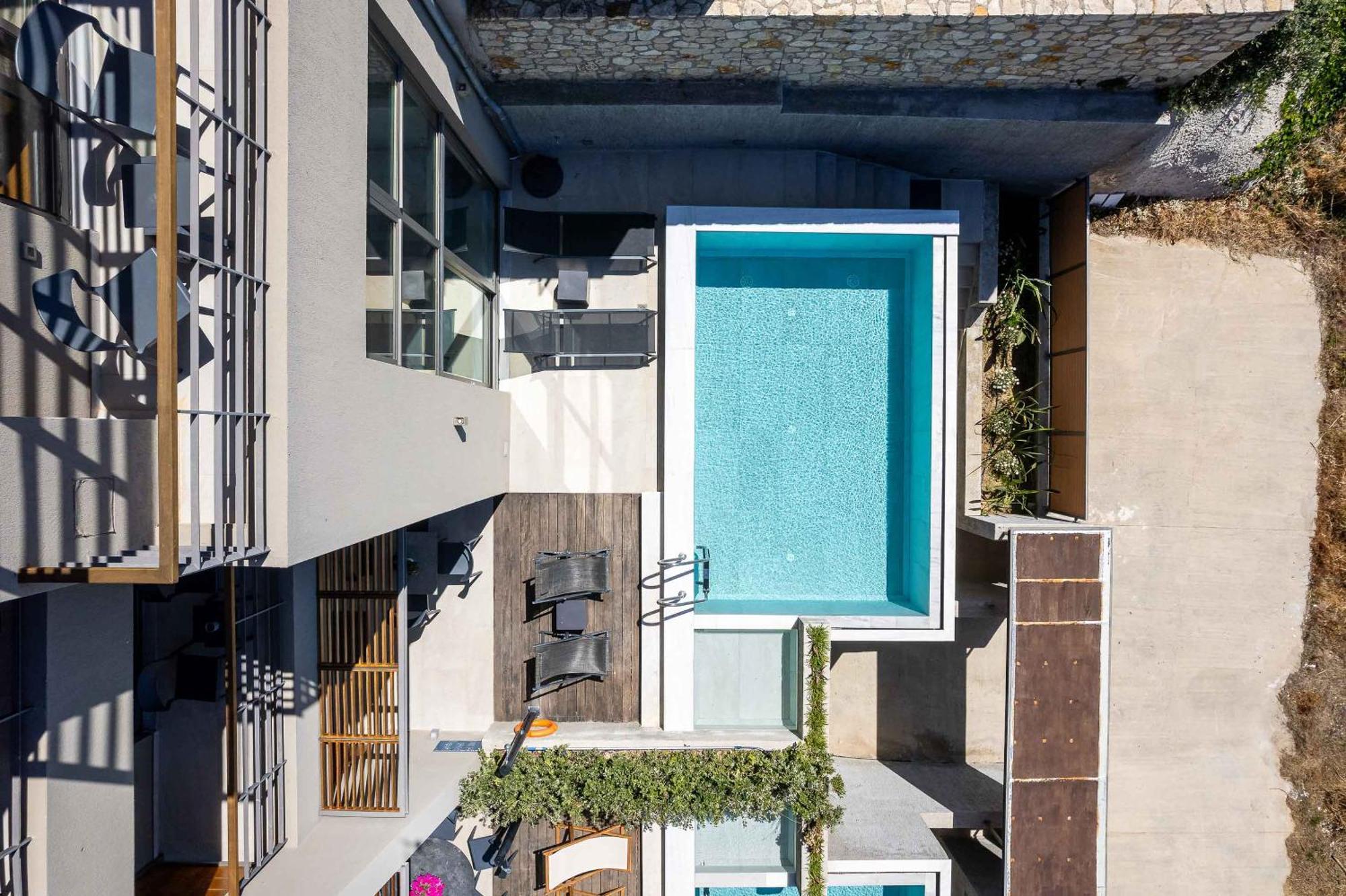 Omnia Luxury Villas - "Heated" Pools & Breathtaking Seaviews! Chania  Rum bild